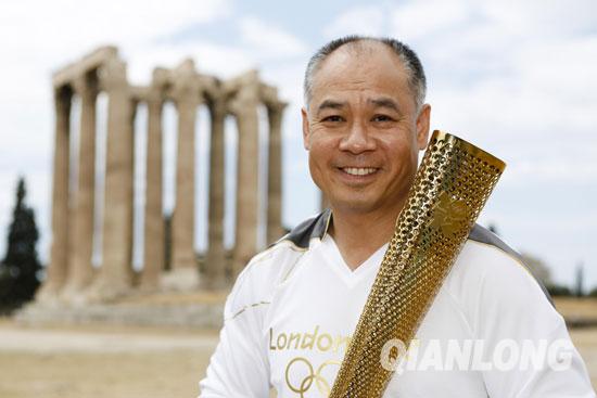 李寧在雅典為奧運精神注入中國元素